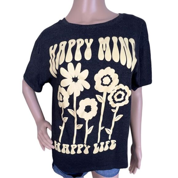 Modern Lux Short Sleeve Graphic T-Shirt - Picture 1 of 4